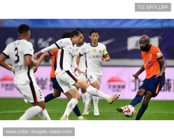 中超赛场再掀波澜，强队角逐激烈黑马表现值得关注