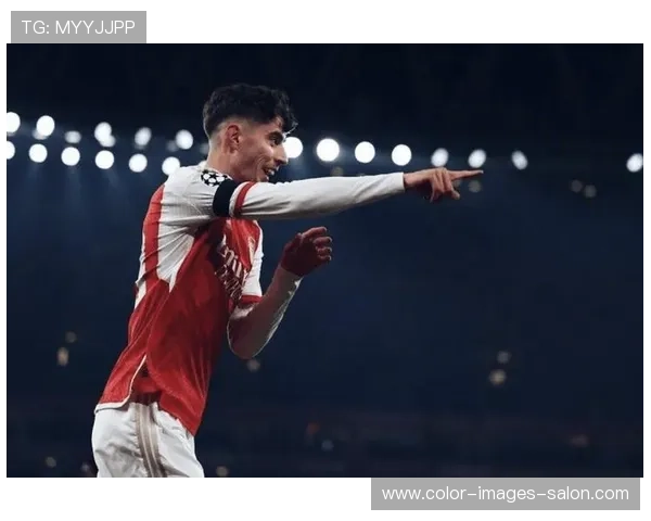 海伦芬边路进攻持续提升,战术执行展现清晰走势