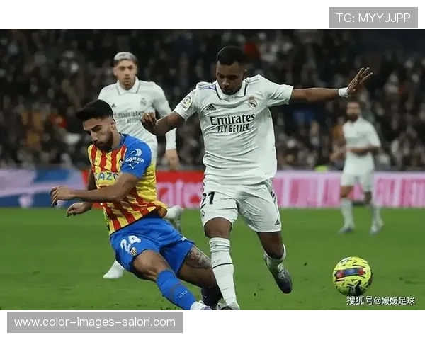 多特蒙德战术失衡及高位逼抢表现波动,当前赛季争冠形势及反弹潜力分析 多特蒙德战术失衡及高位逼抢表现波动,当前赛季争冠形势及反弹潜力分析