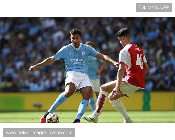 罗德里与赖斯谁更胜一筹？从战术价值看英超后腰风格差异